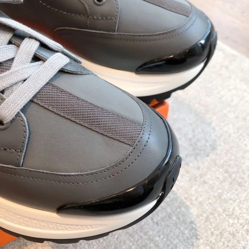 Snug Hermes Low Shoes 27228