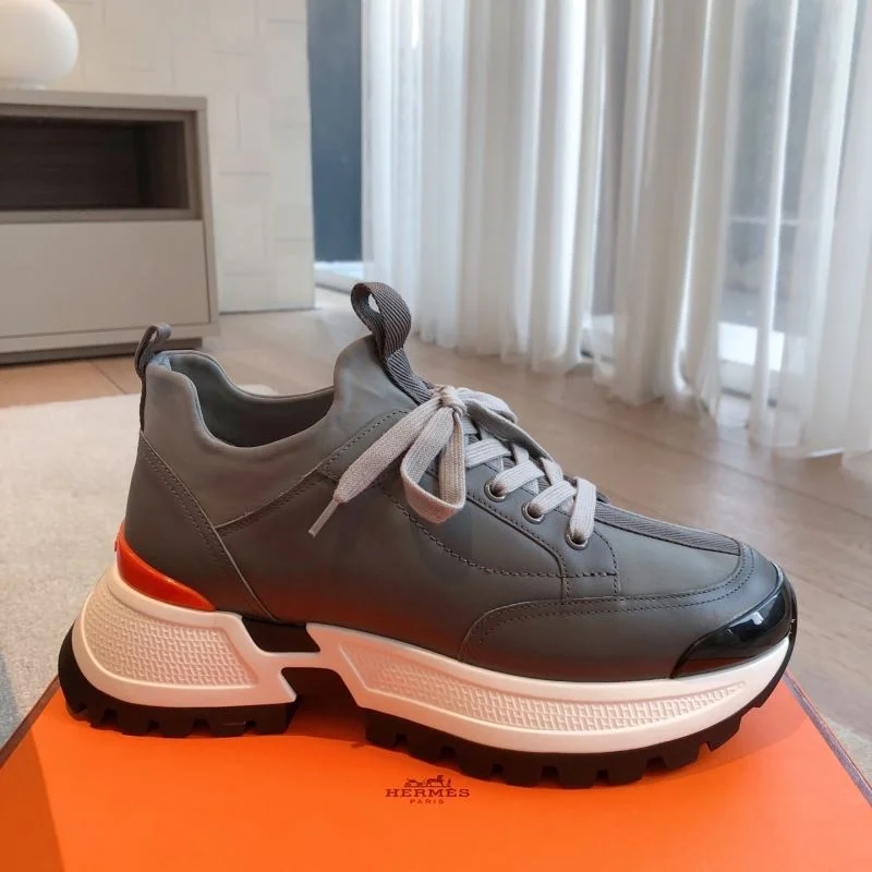 Snug Hermes Low Shoes 27228