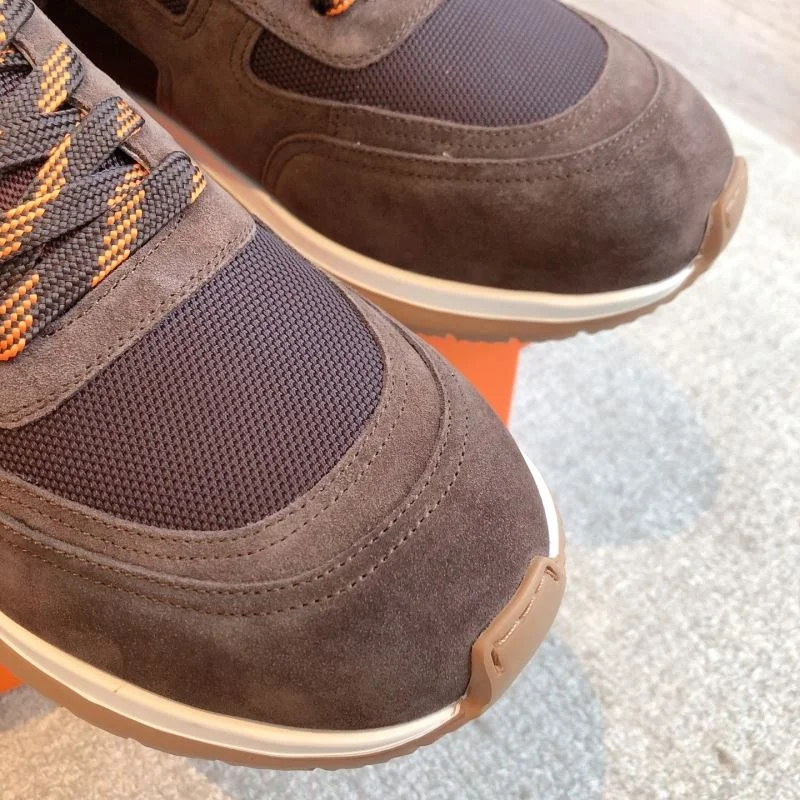 Supportive Hermes Low Shoes 27201