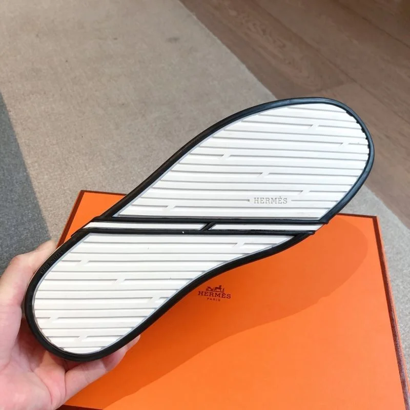 Hermes Low Shoes Trendsetting 27202