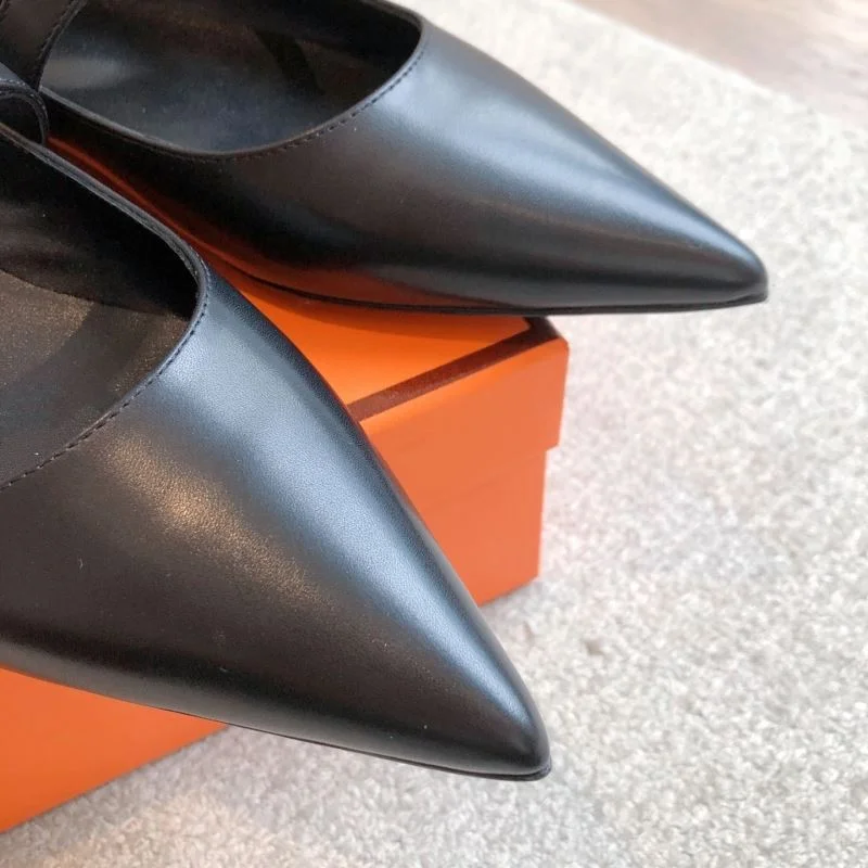 QuickDry Hermes Low Shoes 27176
