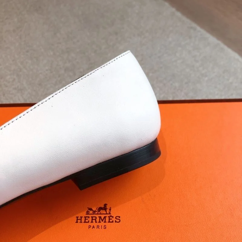 Hermes Low Shoes Bright 27174