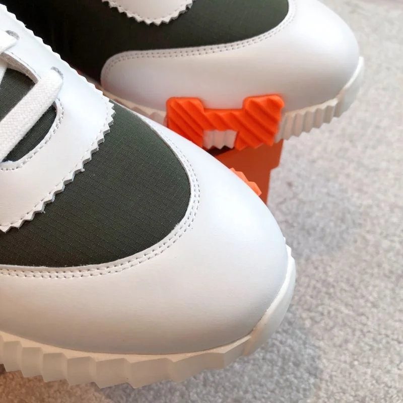 Lightweight Hermes Low Shoes 27165