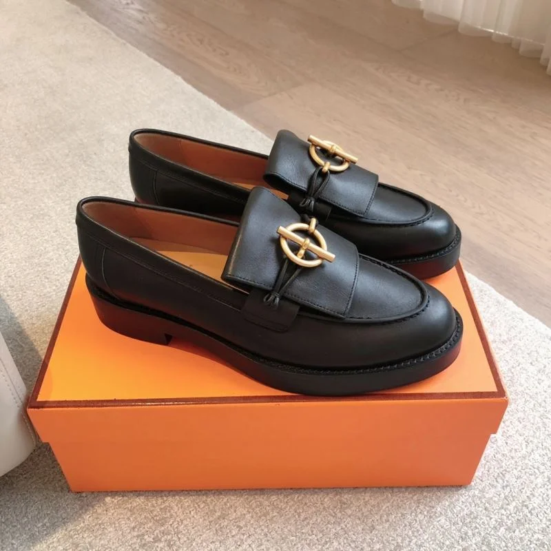 Hermes Low Shoes Versatile 27136