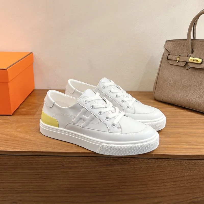 Flexible Hermes Low Shoes 27130