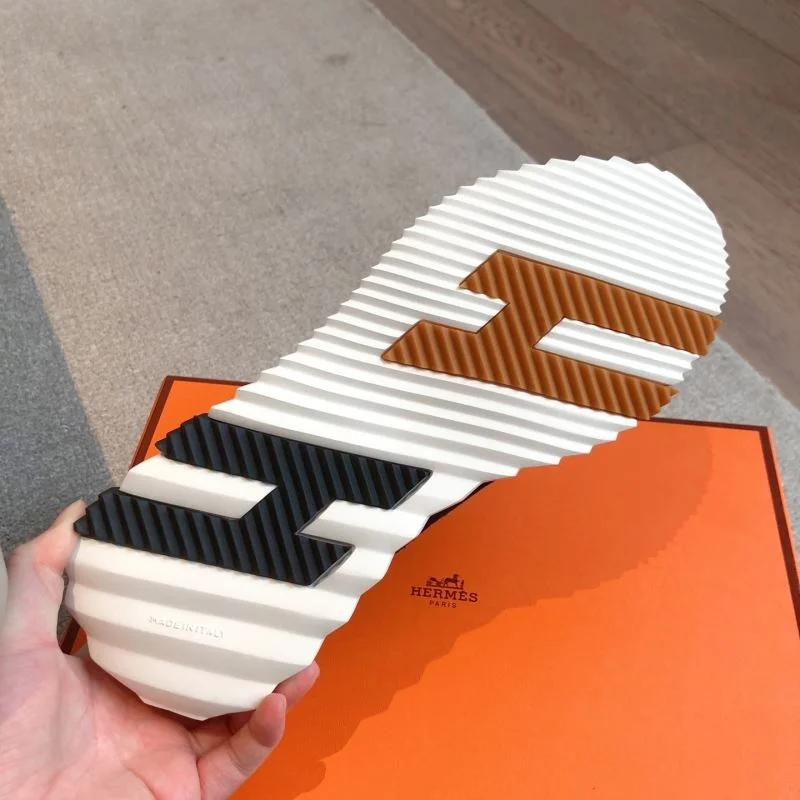 TimelessDesign Hermes Low Shoes 27140