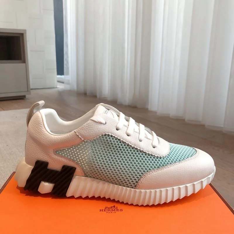 Flexible Hermes Low Shoes 27119