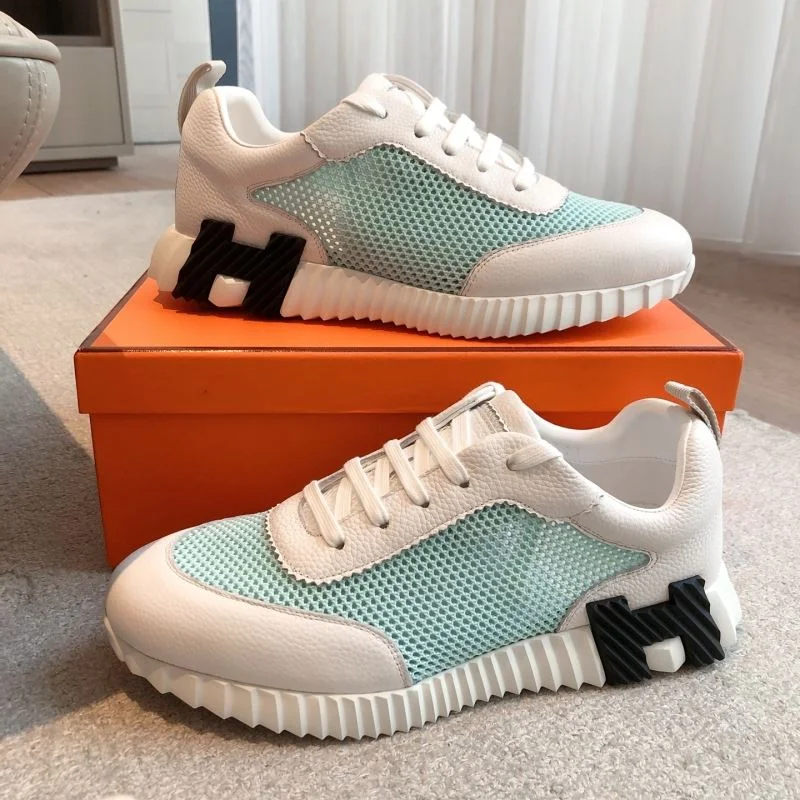 Flexible Hermes Low Shoes 27119