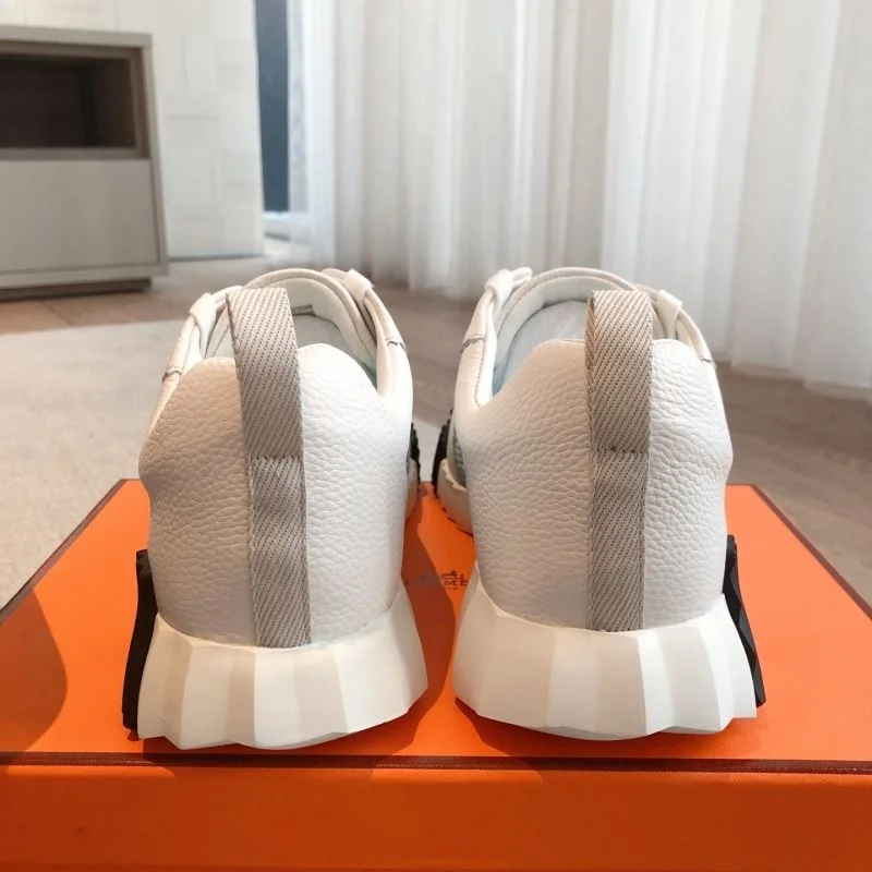 Flexible Hermes Low Shoes 27119