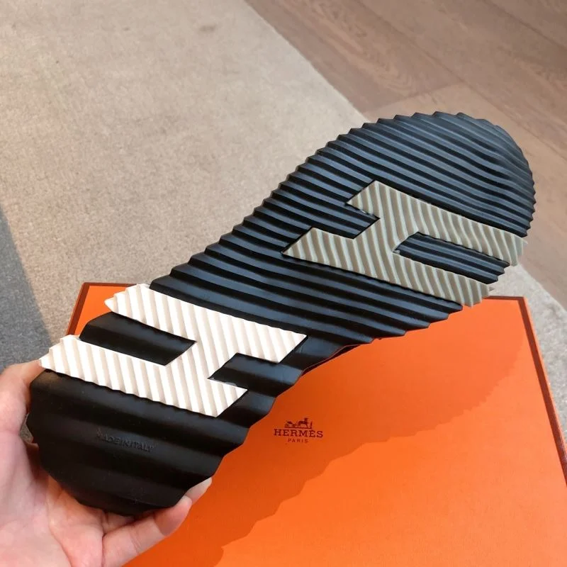 Sustainable Hermes Low Shoes 27109