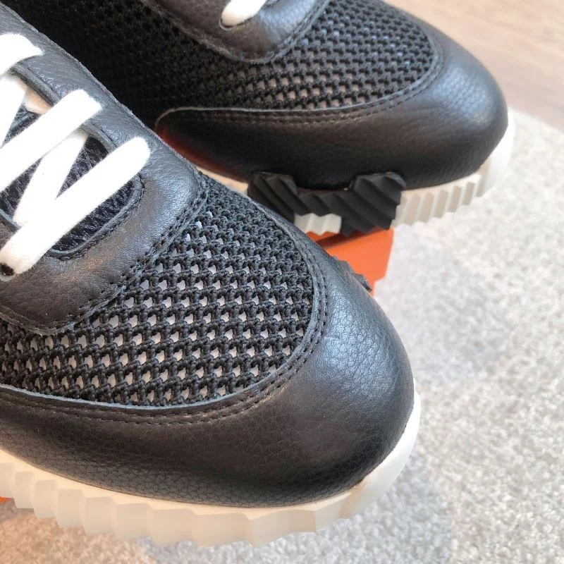 Sleek Hermes Low Shoes 27108
