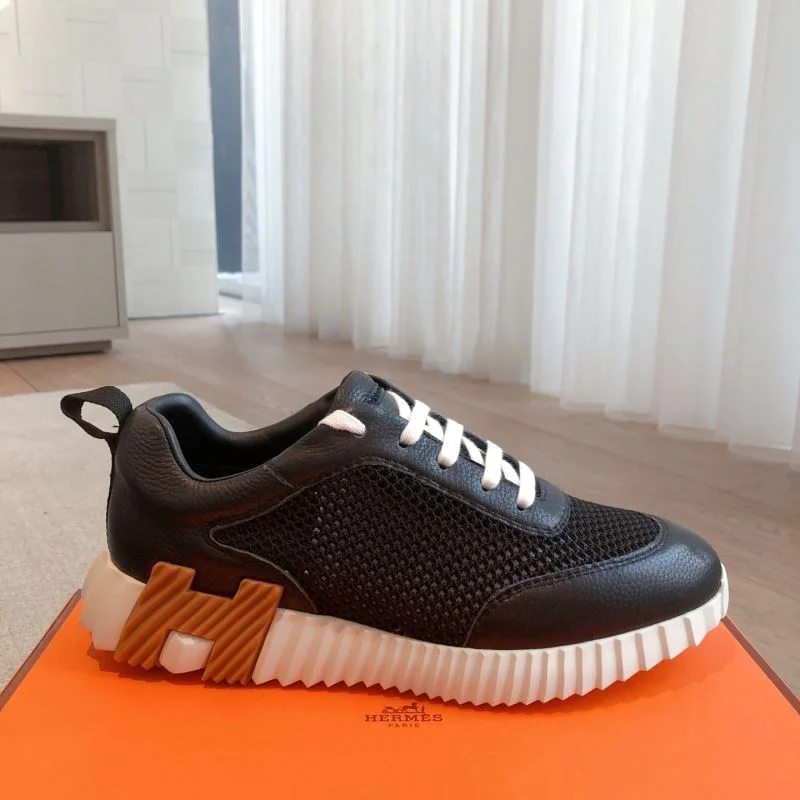 Sleek Hermes Low Shoes 27108