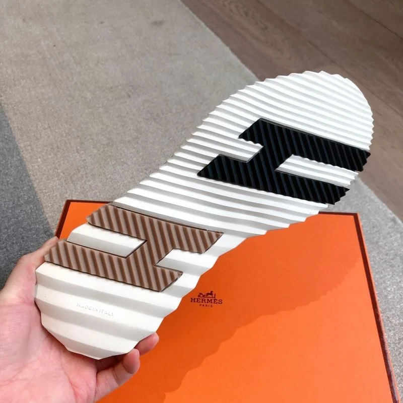 Hermes Low Shoes Compact 27105