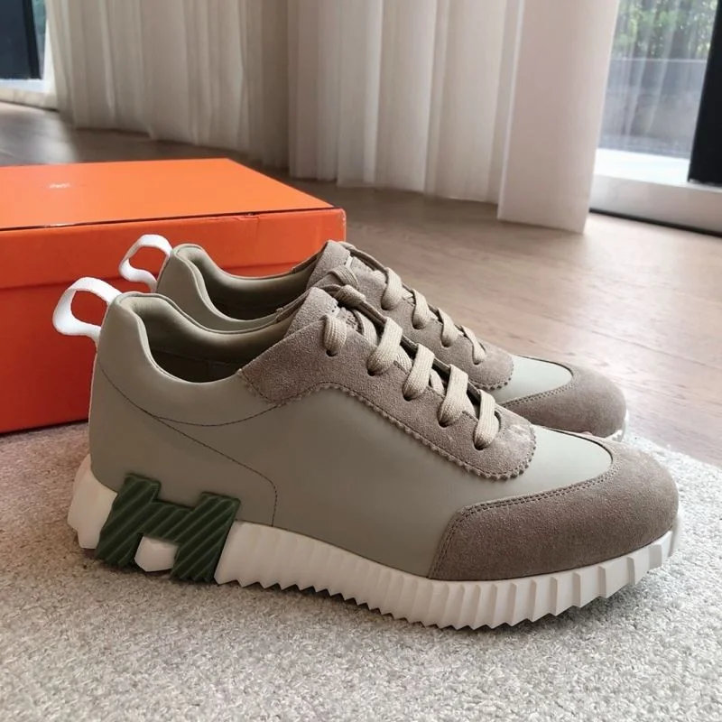 Lightweight Hermes Low Shoes 27115