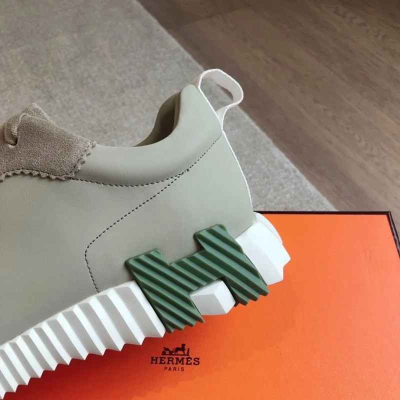 Lightweight Hermes Low Shoes 27115