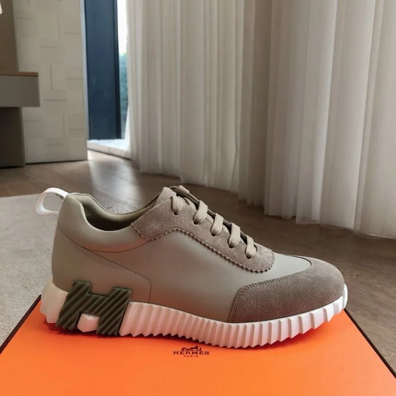 Lightweight Hermes Low Shoes 27115