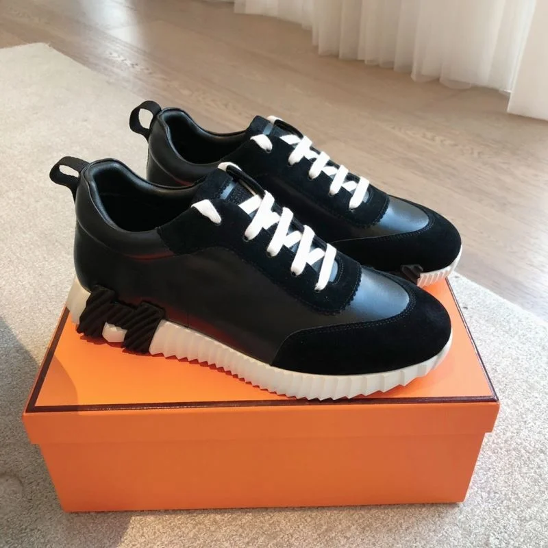 Supportive Hermes Low Shoes 27104