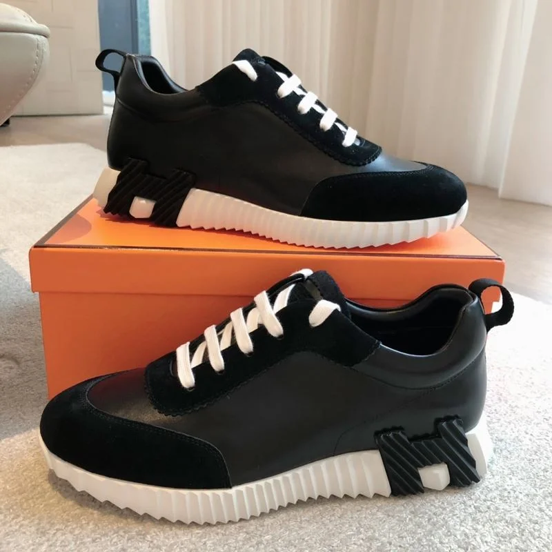 Supportive Hermes Low Shoes 27104