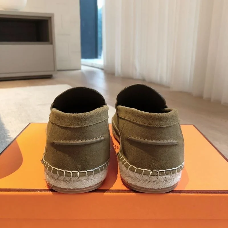 Sleek Hermes Low Shoes 27049