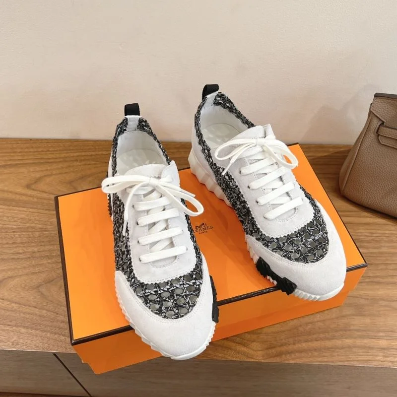 Neat Hermes Low Shoes 27044