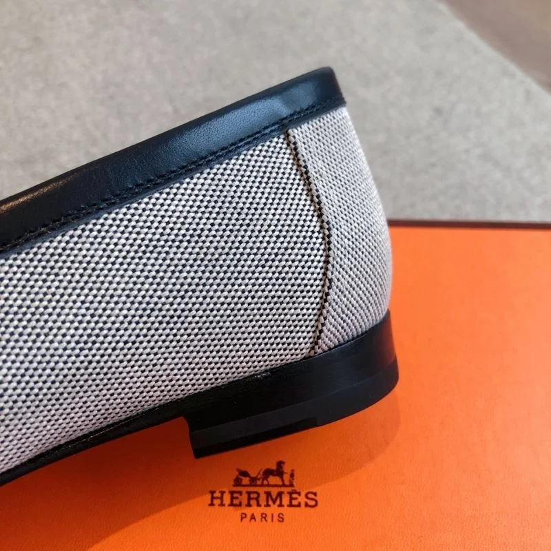 Hermes Low Shoes WeatherProof 27039
