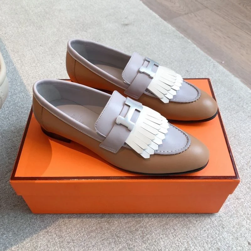 Compact Hermes Low Shoes 27041