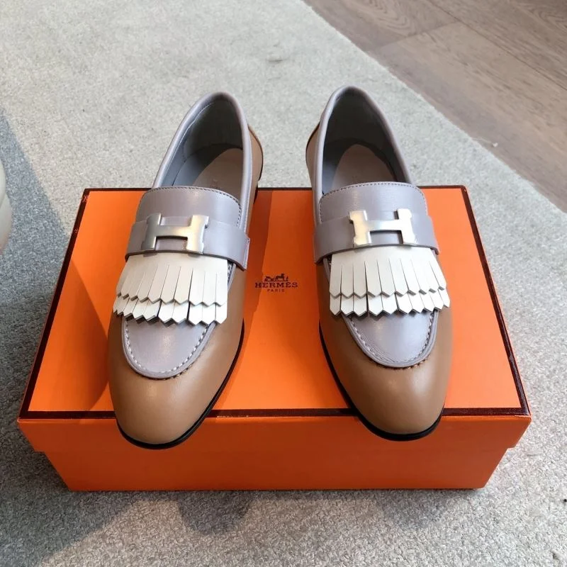 Compact Hermes Low Shoes 27041