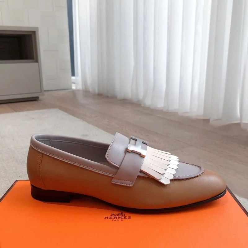 Compact Hermes Low Shoes 27041
