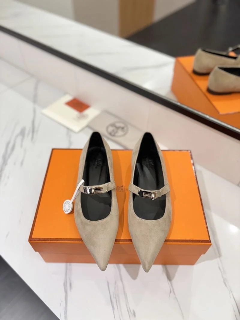 TravelReady Hermes Low Shoes 26999