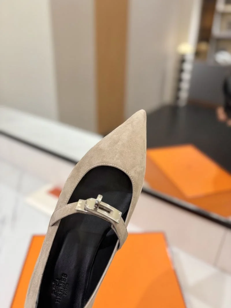 TravelReady Hermes Low Shoes 26999