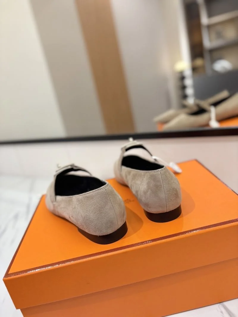TravelReady Hermes Low Shoes 26999