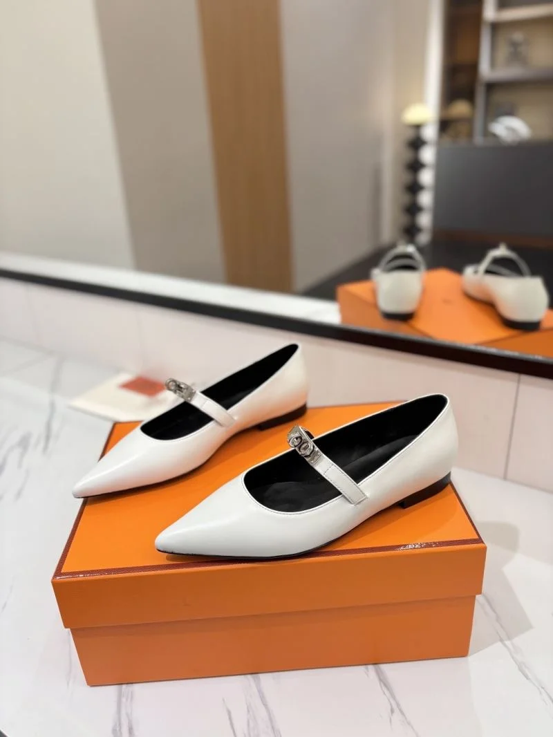 Hermes Low Shoes Classic 27003