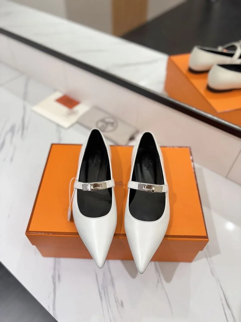Hermes Low Shoes Classic 27003