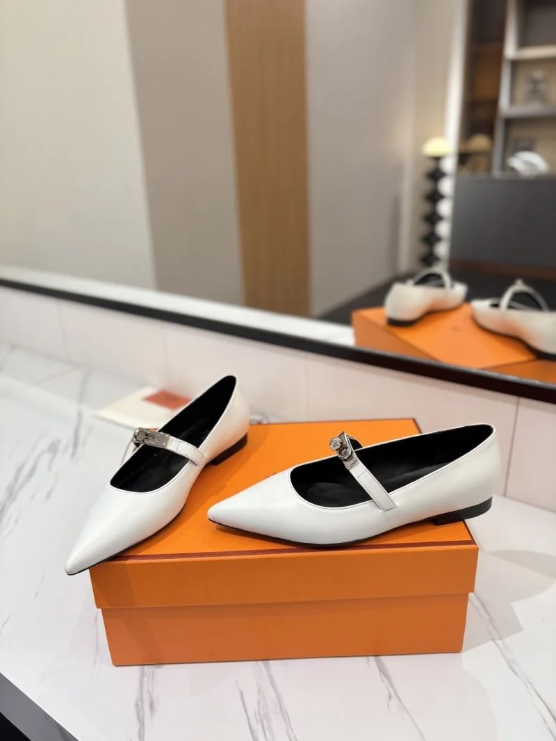 Hermes Low Shoes Classic 27003