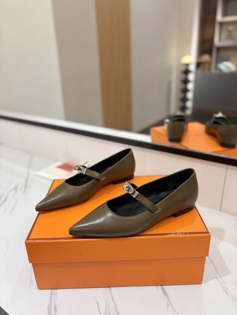 Hermes Low Shoes WeatherProof 26995