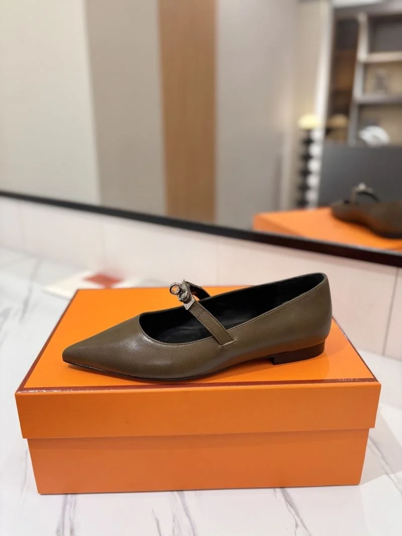 Hermes Low Shoes WeatherProof 26995