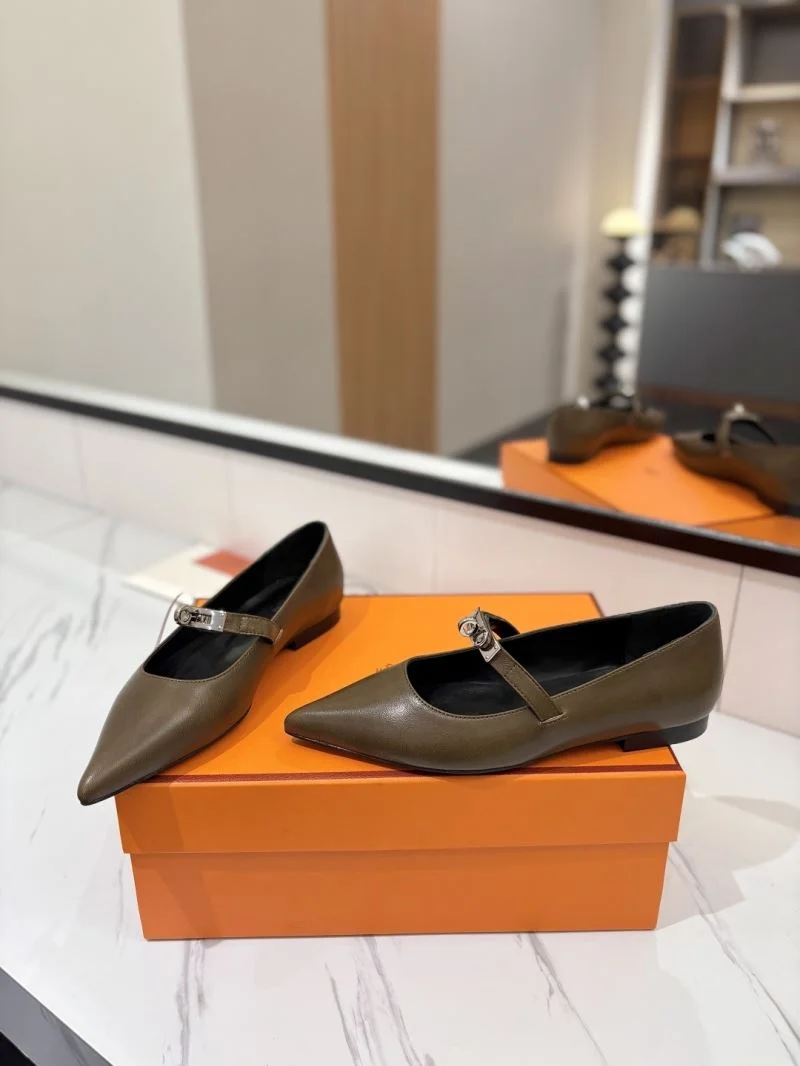 Hermes Low Shoes WeatherProof 26995