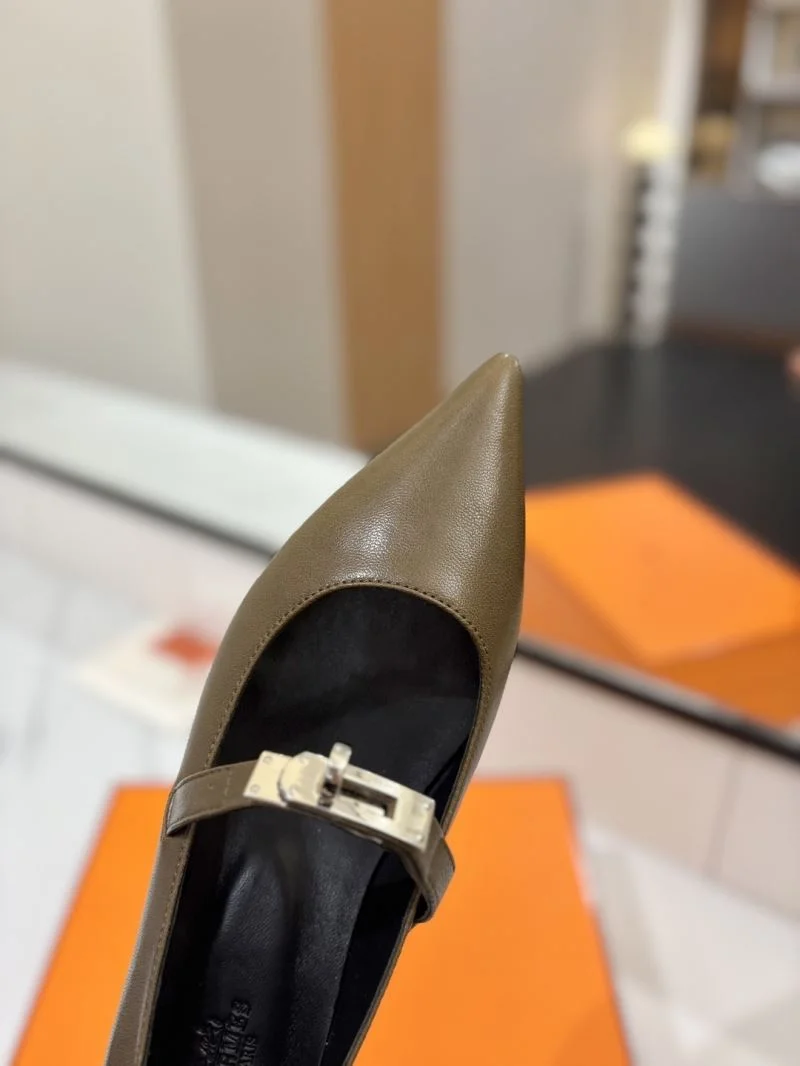 Hermes Low Shoes WeatherProof 26995