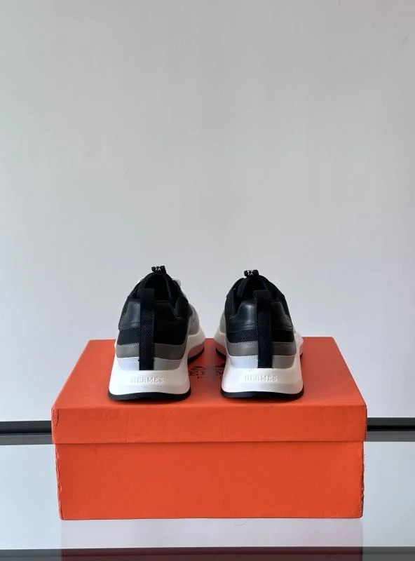 Elegant Hermes Low Shoes 27928