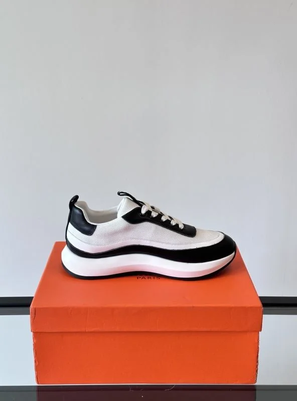 Neat Hermes Low Shoes 27929