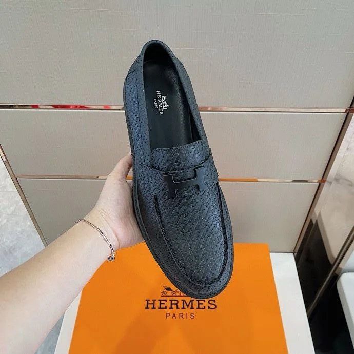 RelaxedFit Hermes Low Shoes 27895