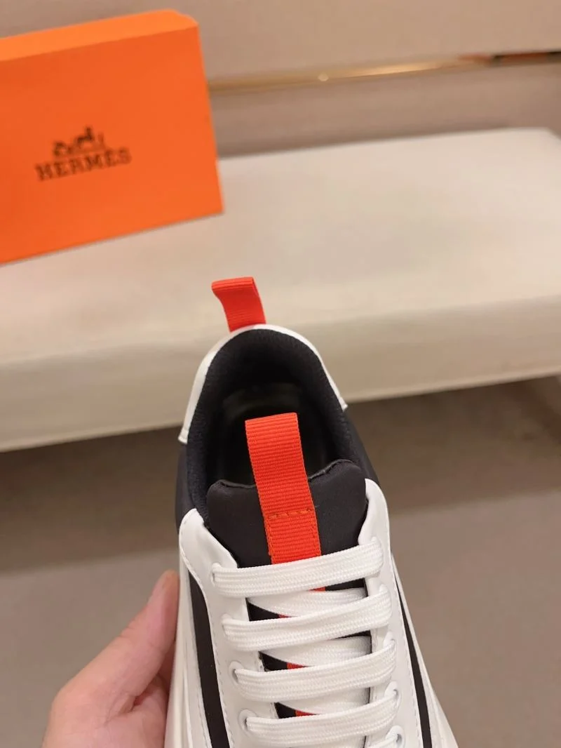 Hermes Low Shoes Bright 27908