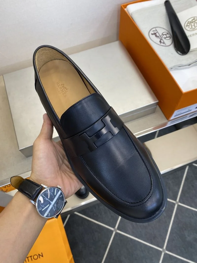 Hermes Low Shoes EyeCatching 27876