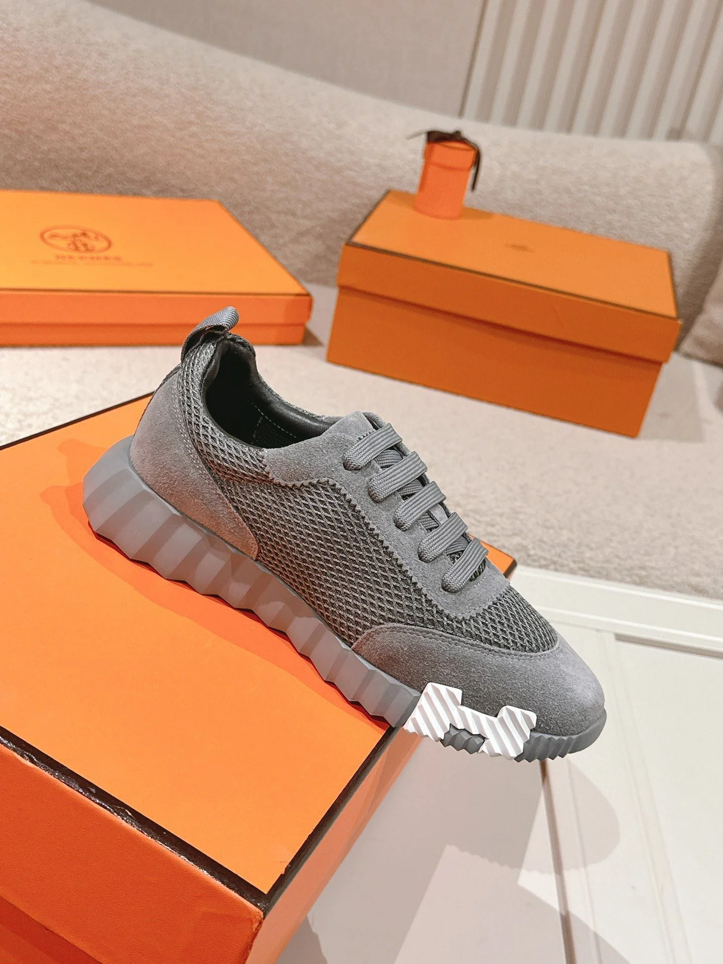 Popular Hermes Low Shoes 26667