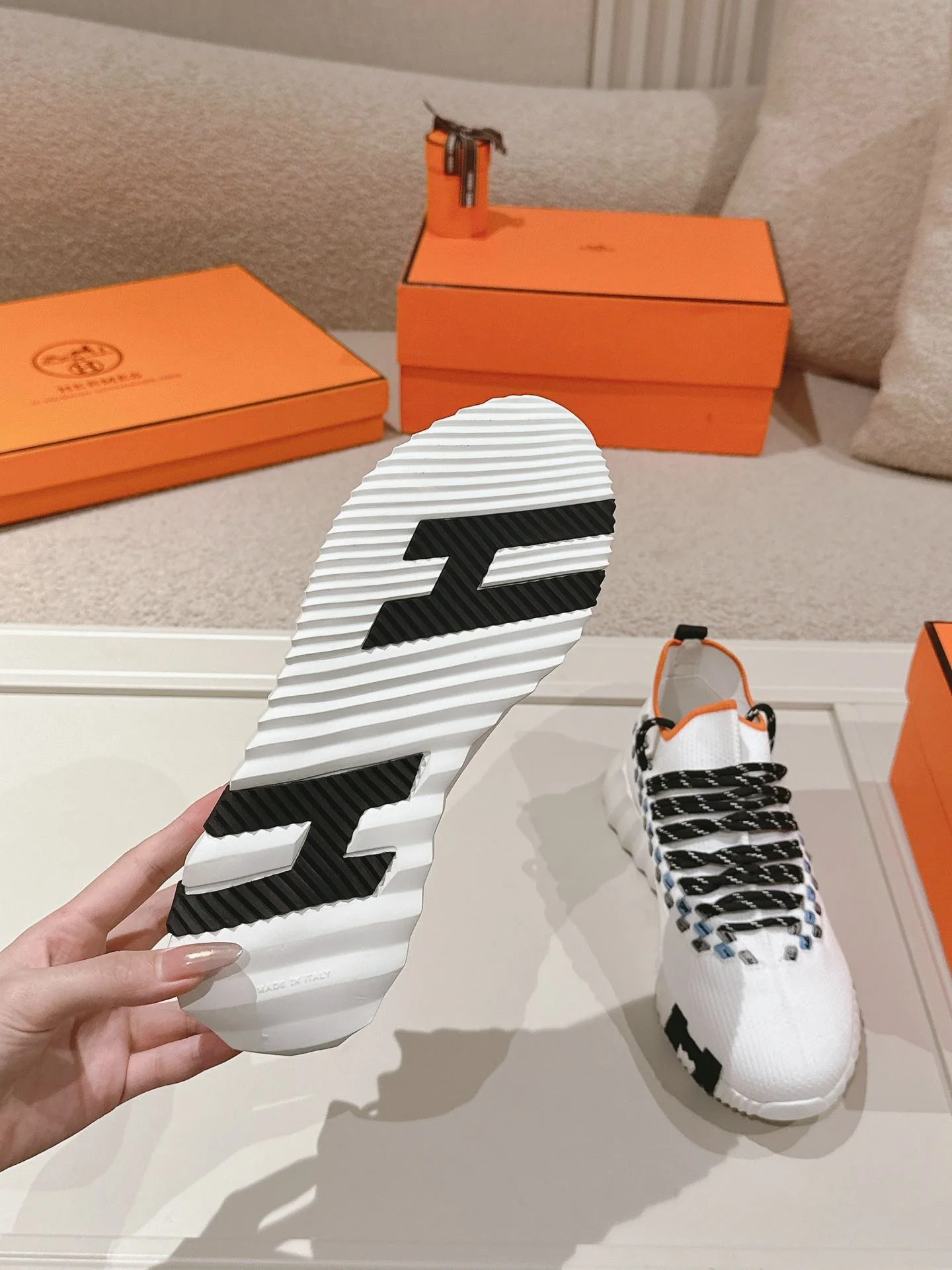 Attractive Hermes Low Shoes 26654