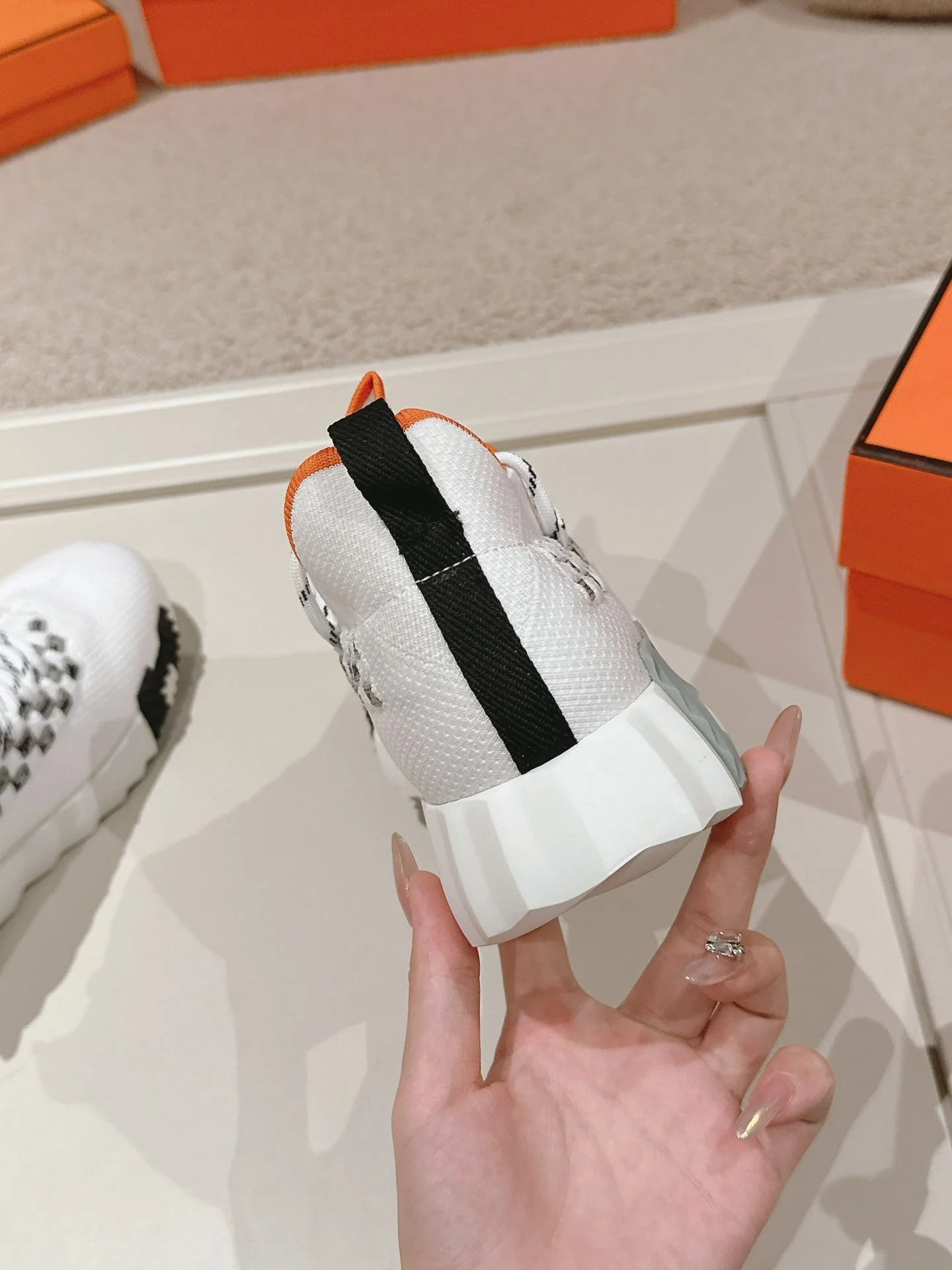 Popular Hermes Low Shoes 26666