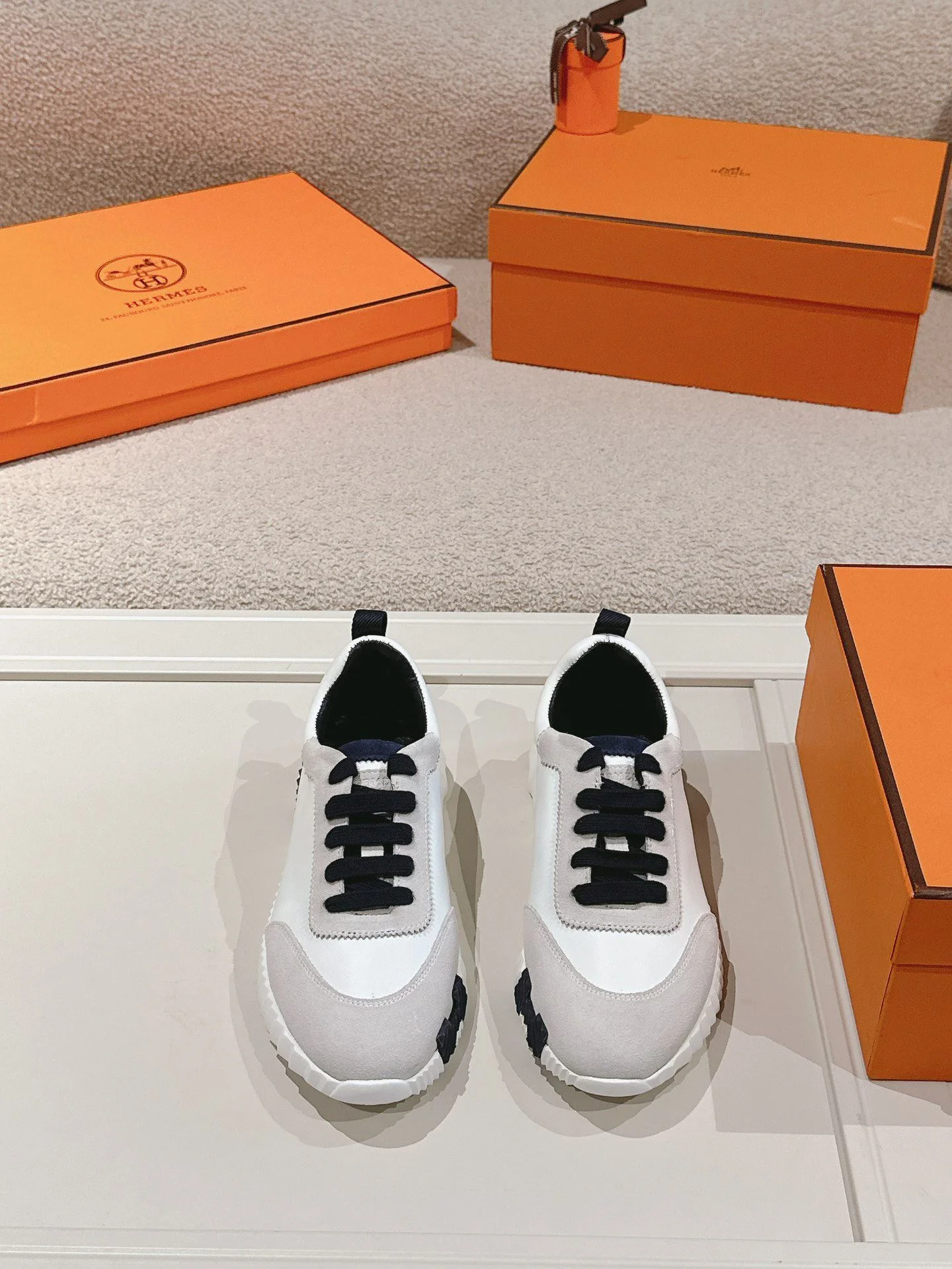 QuickDry Hermes Low Shoes 26640