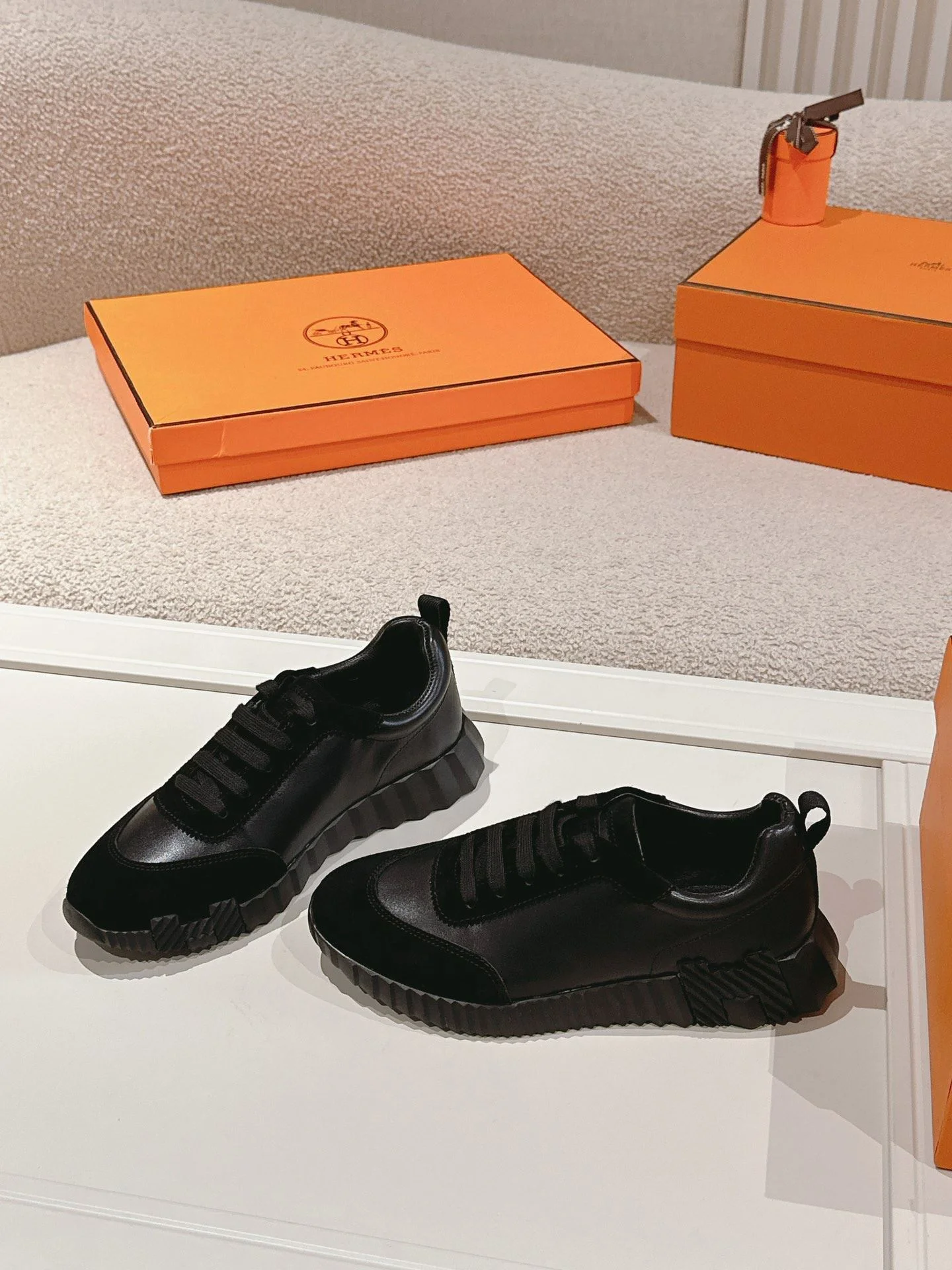 Hermes Low Shoes Breathable 26639
