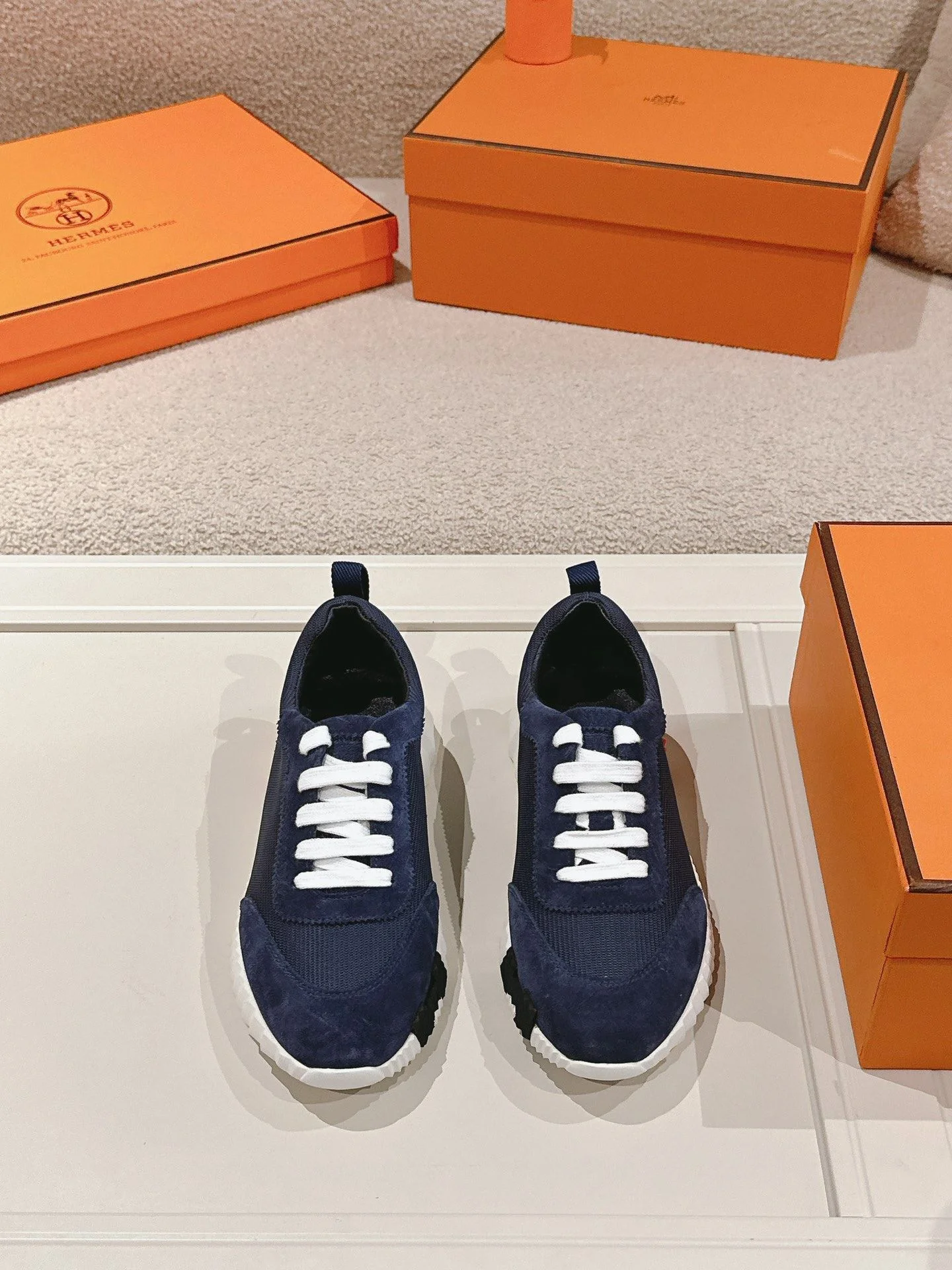 TimelessDesign Hermes Low Shoes 26630