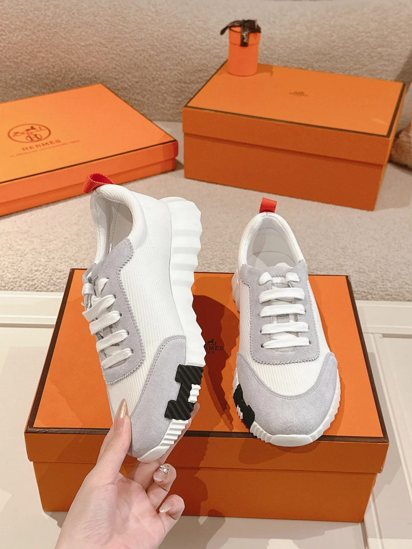 AllSeason Hermes Low Shoes 26643